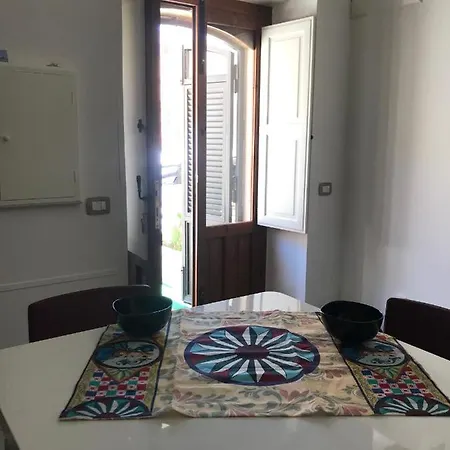Le Cinque Pietre Apartment