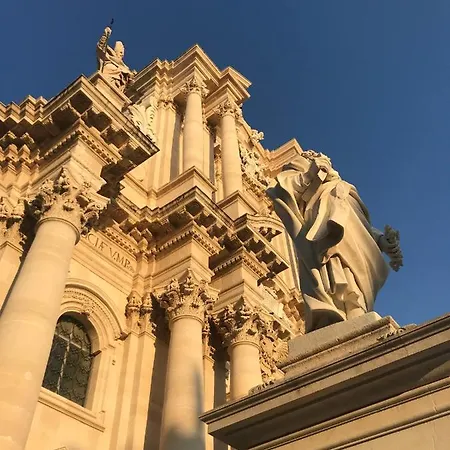 Apartment Le Cinque Pietre Syrakus